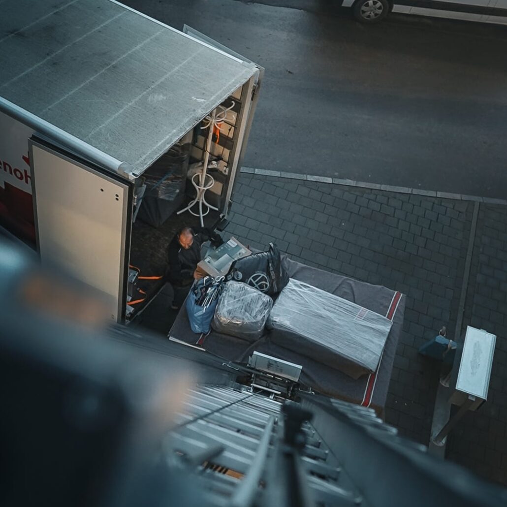 Benoha Umzug Möbellift